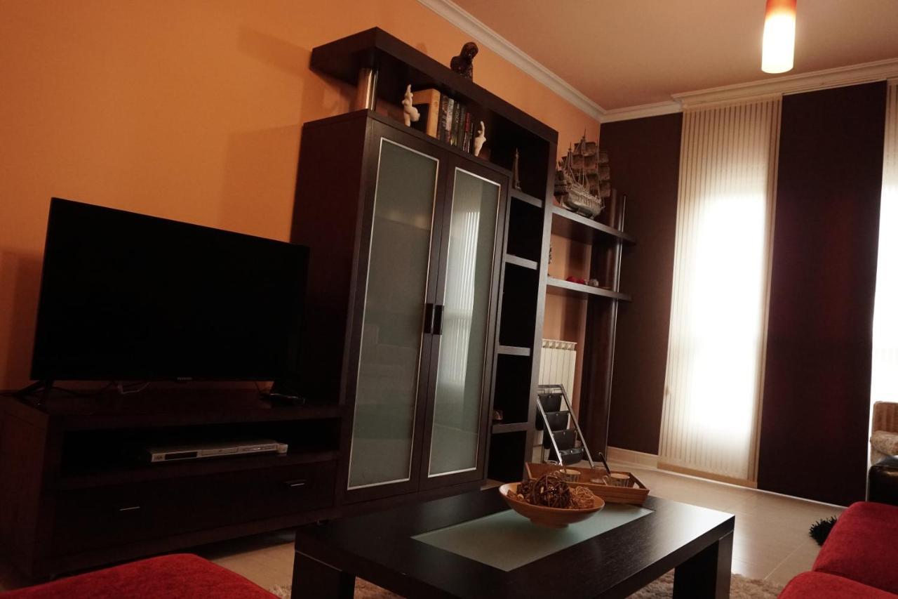Apartmán Piso Alerin Silleda Exteriér fotografie